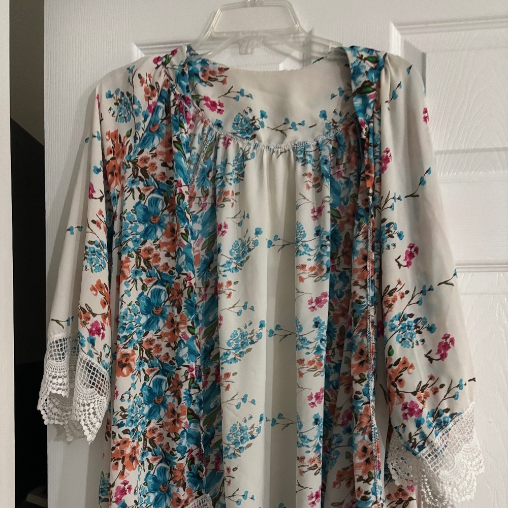 One Size Fits All Summer Flower Cover Up